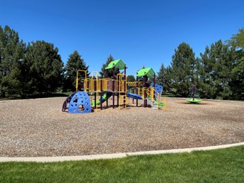 Seven Lakes Park Playground